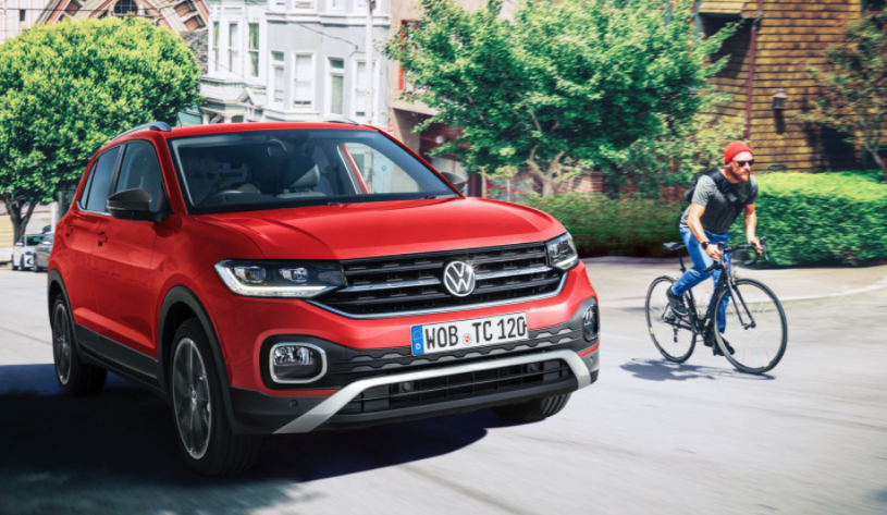 フォルクスワーゲンのSUV！T-RocとT-Crossの違いは？どっちがおすすめ？