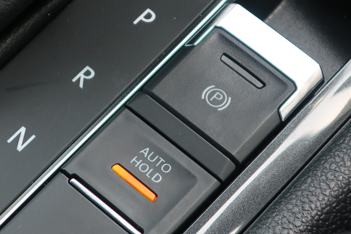 お客様からよくあるご質問  第8弾 　オートホールド機能